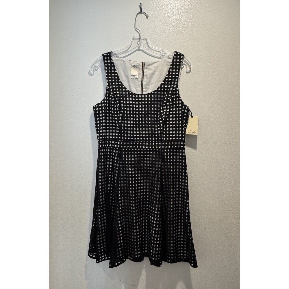 Ali Ro Size 8 Geo Print Eyelet Textured Sheath‎ Dress Anthropologie Black White